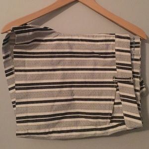 Old Navy Mid-Rise Pixie Shorts